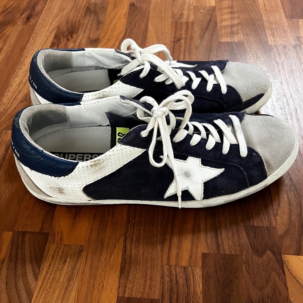 Golden Goose Superstar Mens Size 43 Purple with White Star plus Gray Accents